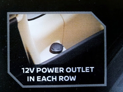 Gambar 12v Power Outlet in Each Row Nissan Livina