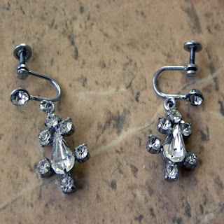 Clear diamante vintage screw back earrings dangles