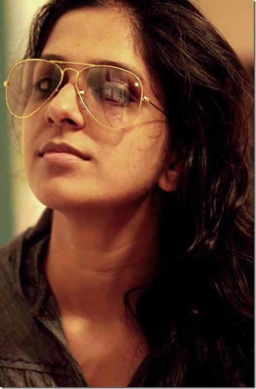 aparna_nair_latest_stylish_cute_pic