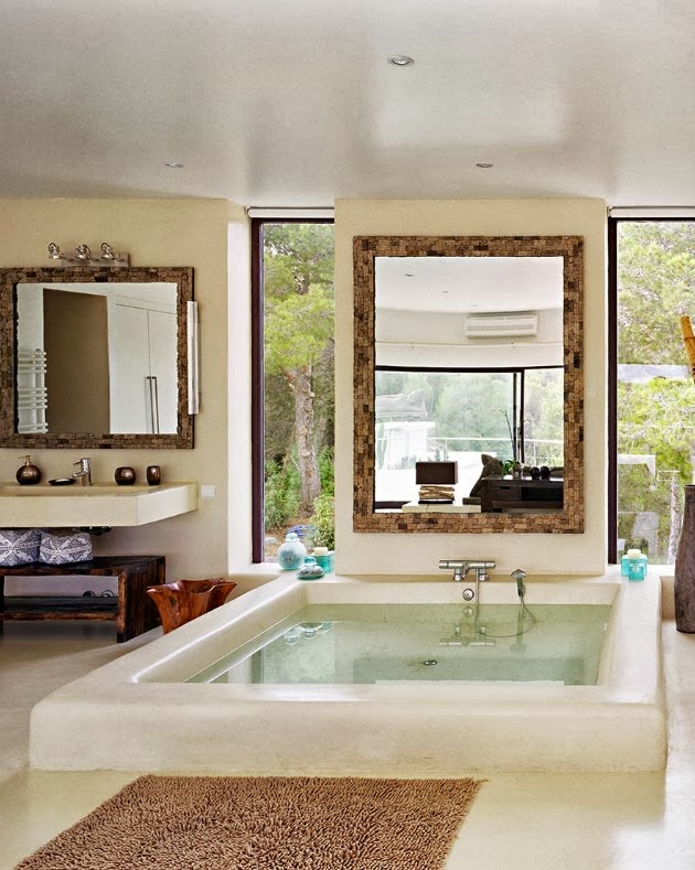 Sunken bath tub in Ibiza dream home by Jaime Serra