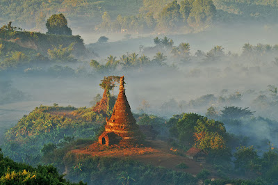 (Philippines) - Myanmar - Mrauk U