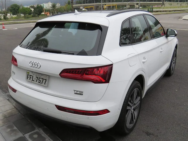 Audi Q5 2018 - Branco