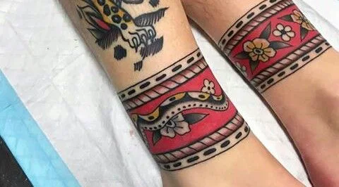 Foto de tatuaje estilo vieja escuela