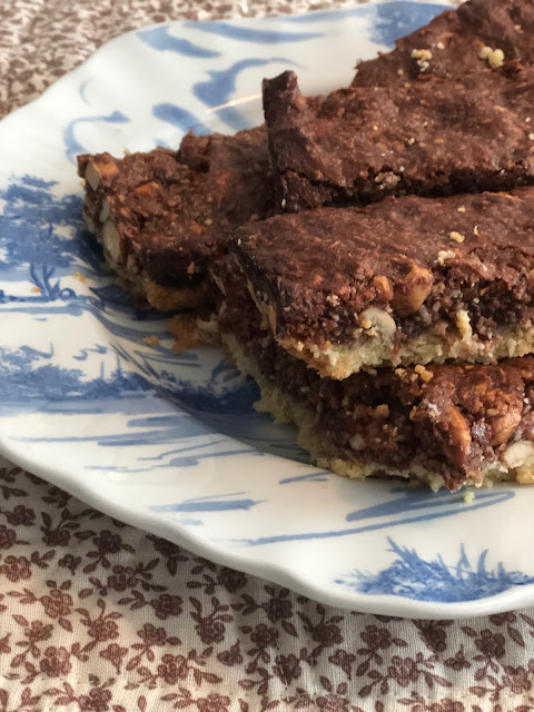 easy traybakes, baking with nuts