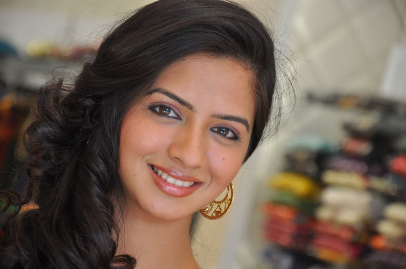 Nisha Shah Latest Cute Photos Gallery Nisha Shah New Stills glamour images