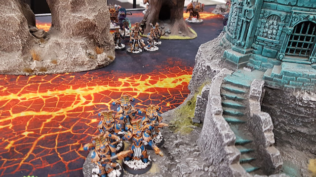 Warhammer 40k battle report - Maelstrom of War -  Covert Manoeuvres - 2000 points - Thousand Sons vs Raven Guard