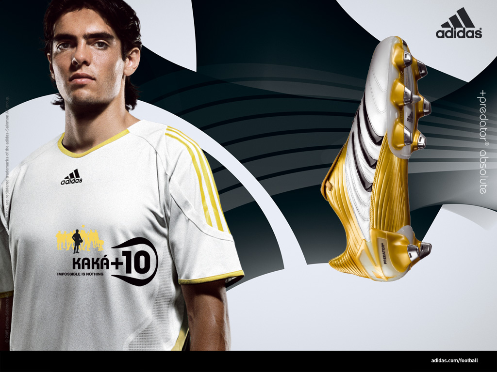 FOOTBALL PLAYERS WALLPAPERS: Kaka Football Player Wallpapers