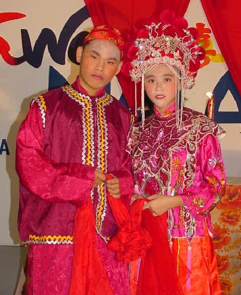 Pengerindu Luahan Hati Adat  Perkahwinan Orang Cina 