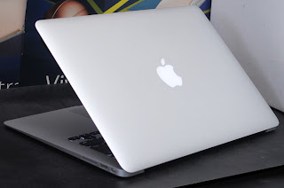 Jual Macbook Air Core i5 Mid 2011 ( 13-Inchi ) Malang