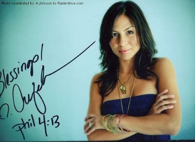 Anjelah Johnson's Photos