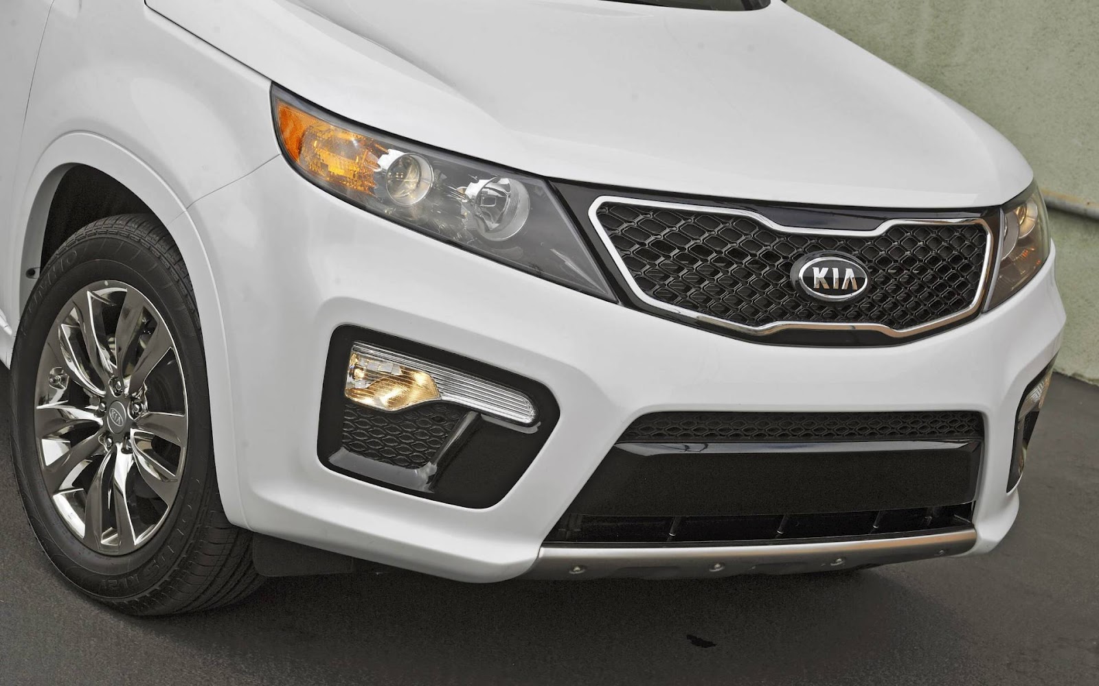 2013 KIA Sorento Wallpapers   Car News and Review