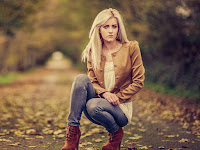 wallpaper for girls, stunning babe picture in a forest in a blue jeans with red boots