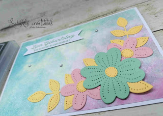 Produktpaket Blumenverziert, Designerpapier Schmetterlingsschmuck