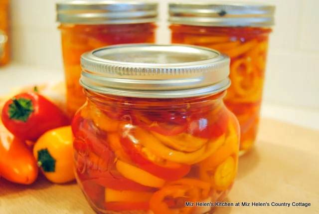 Pickled Peppers at Miz Helen's Country Cottage