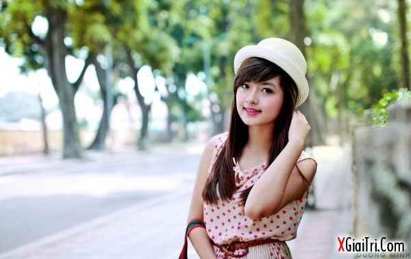Người đẹp dạo phố mùa thu