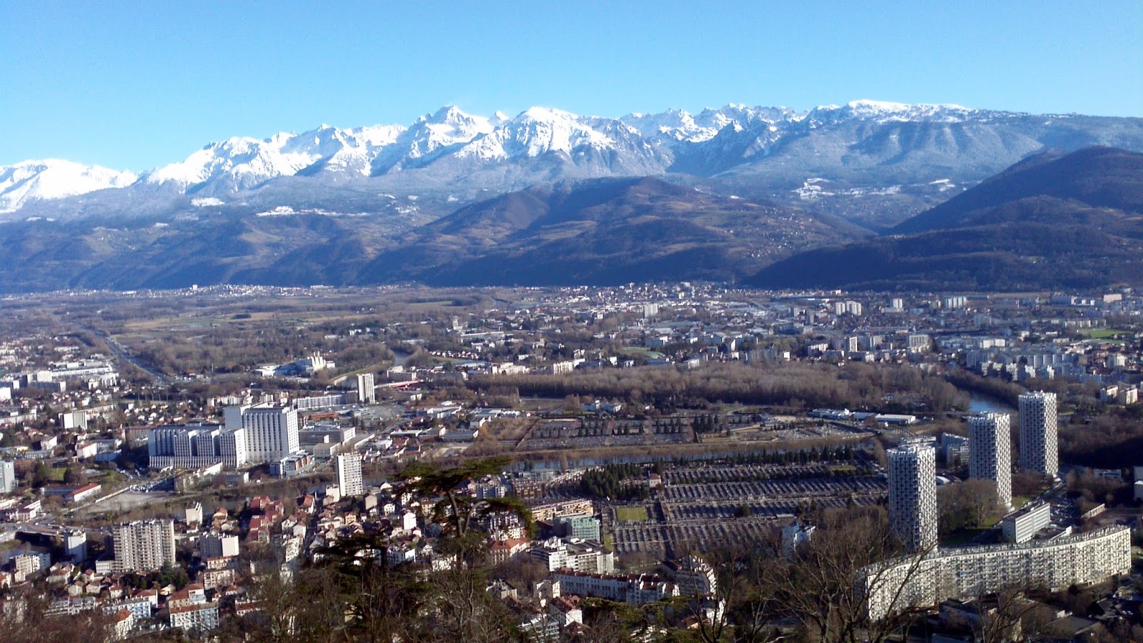 trois tours de grenoble 