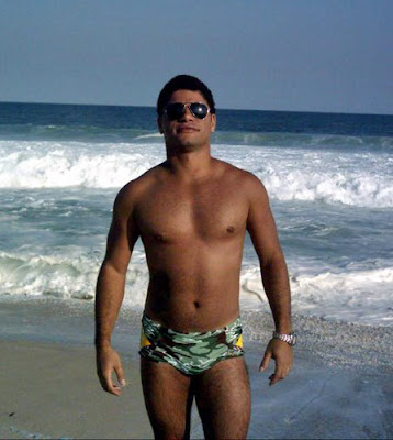 swimpixx: sexy speedos, free pics of speedo men, hot men in speedos and swimwear. Brazilian homens nos sungas abraco sunga