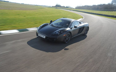 2011 McLaren MP4-12C Photo