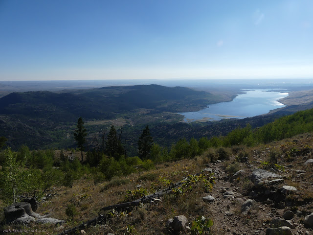 193: big lake and the vast flats beyond