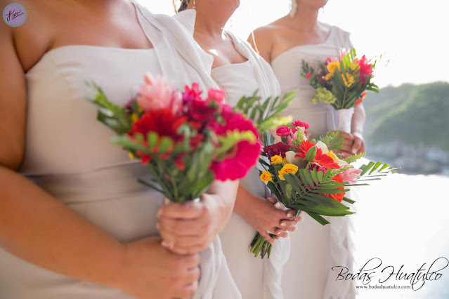 boda en playa, beach wedding, Oaxaca, México, Bodas Huatulco, Wedding Planner