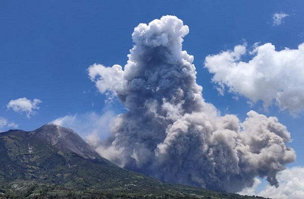 merapi erupsi 11 maret 2023