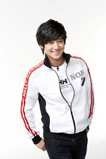 Foto Terbaru Kim Bum