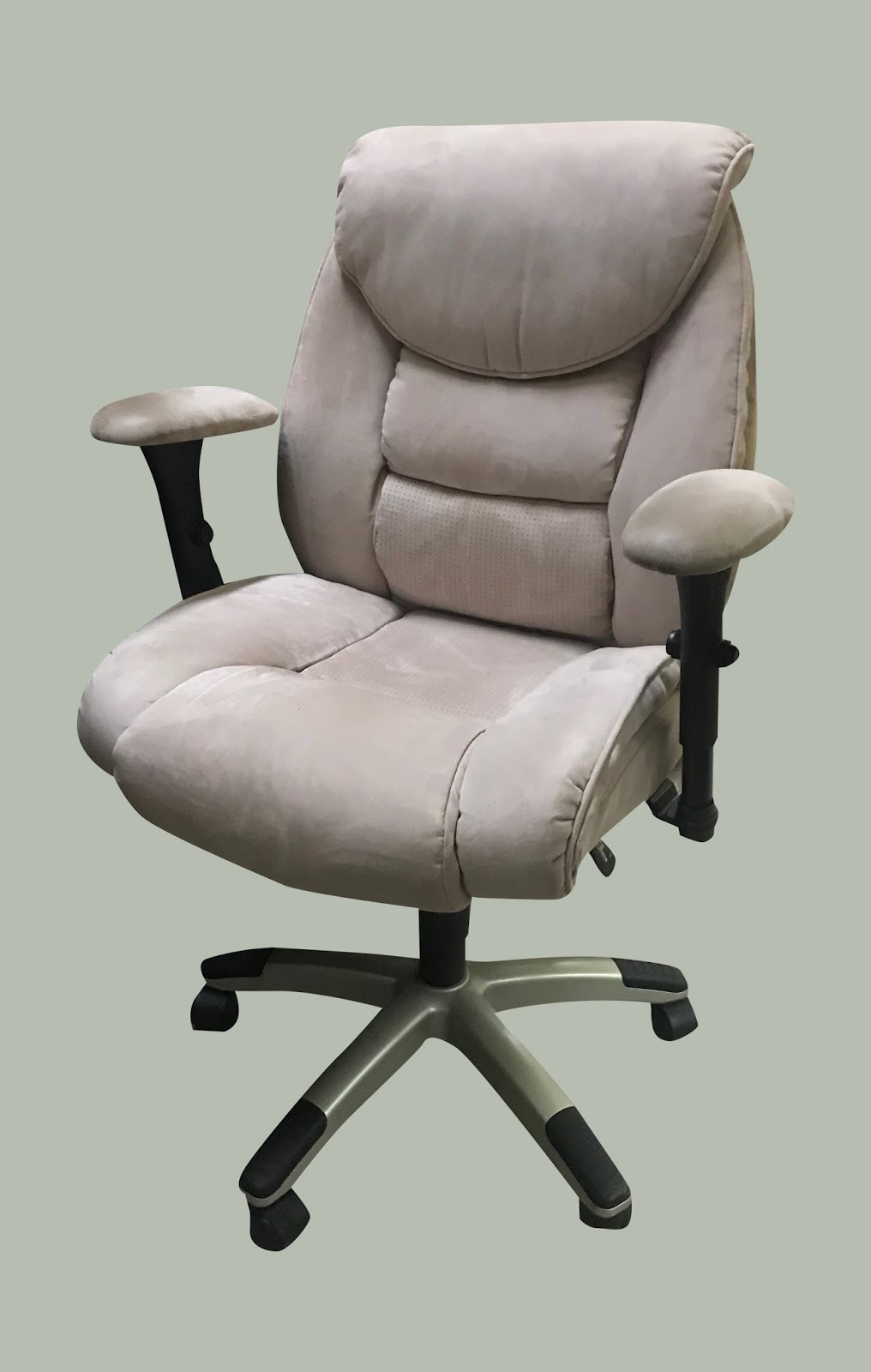 Uhuru Furniture & Collectibles: Beige Microfiber Office Chair - $45 $35
