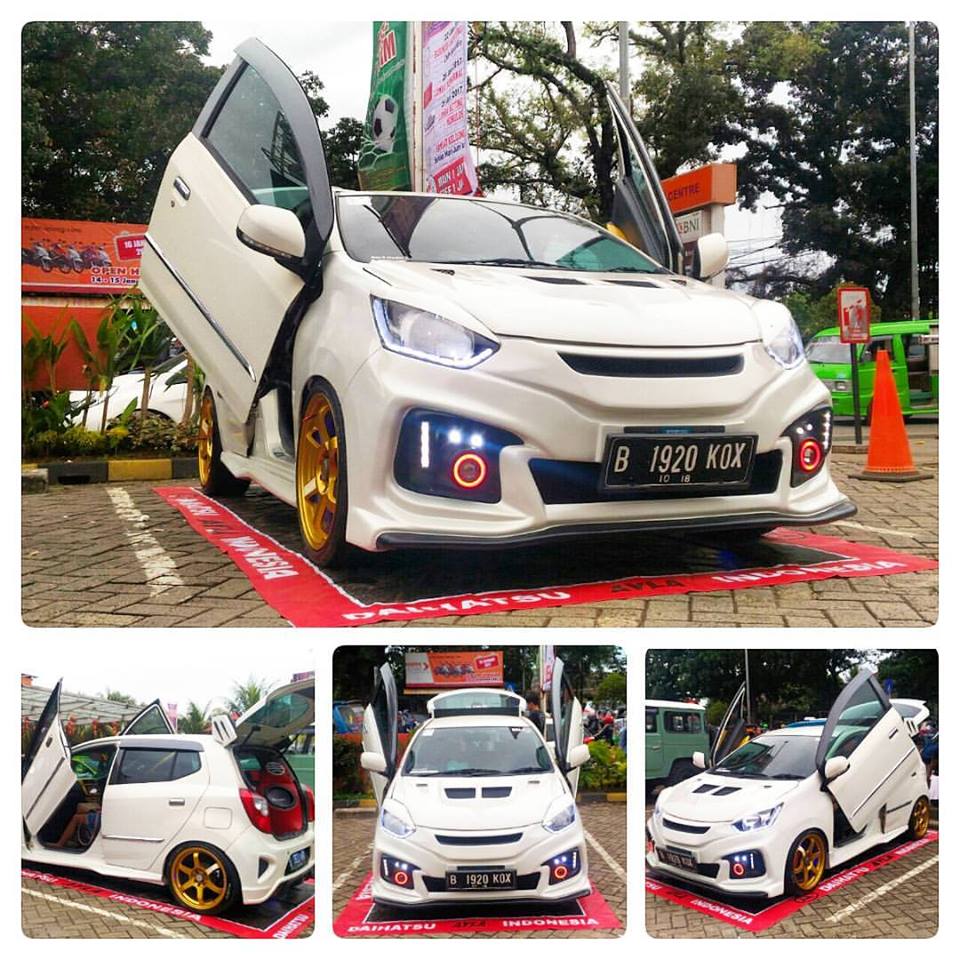 Kumpulan Modifikasi Honda Jazz Pintu Gunting Rekanotomotif