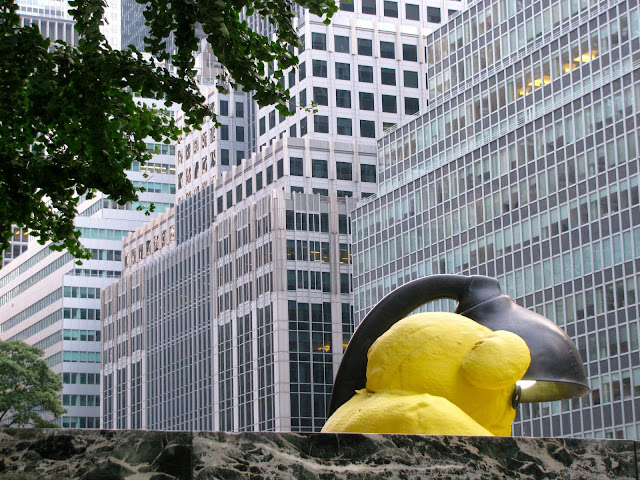 Urs-Fischer-Teddy-Bear-Sculpture-at-Seagram-Building-Plaza