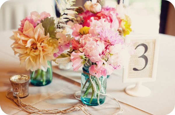 Can I see your centerpiece or inspiration Pretty please wedding Pink 