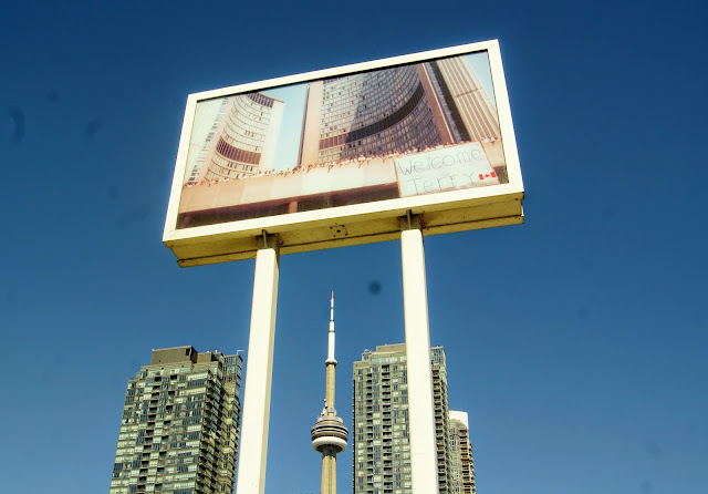 Douglas Coupland at Canoe Landing Park in Toronto, culture, public, installation, ciyplace artspace, art, artmatters, urban, fishing, ontario, canada, MOCCA, walking, tour, CN Tower 