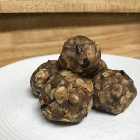 date-tahini energy balls