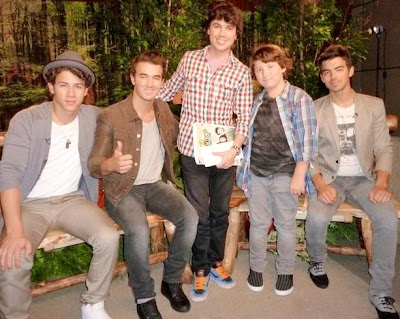 Bruno Pinasco con los Jonas Brothers