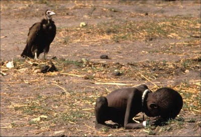 Photography News: Remembering Kevin Carter and the photo that made the  world weep