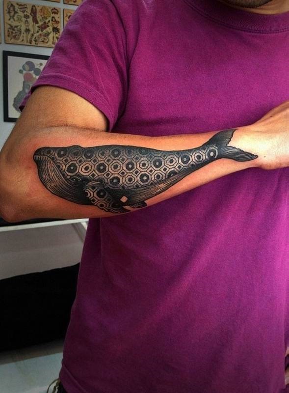 baleia_tatuagem_com_detalhes_geomtricos