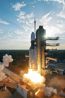 Isro GSLV MK III D1 G SAT 19 indian satellite