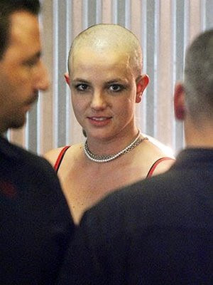 britney spears bald. Britney spears