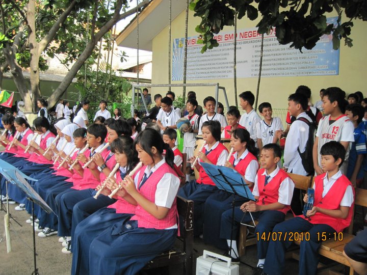 anggraeni s blog ANSAMBEL  MUSIK  SMPN 179