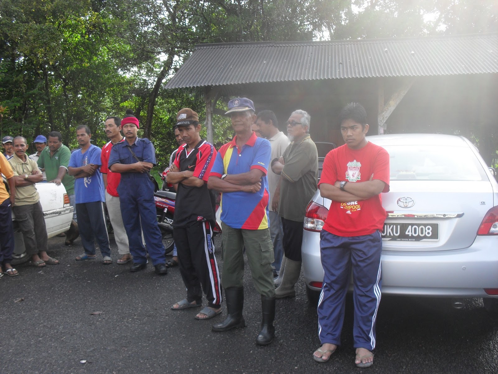 PANEL KESIHATAN AMBS , DUNGUN .TERENGGANU: GOTONG ROYONG 