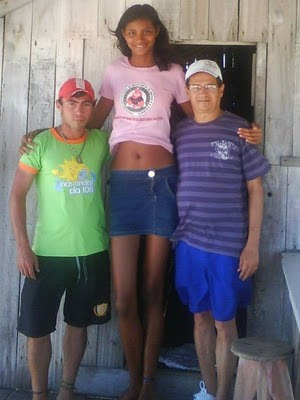 tallest woman in world. The oldest and tallest woman