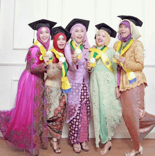 kebaya modern untuk wisuda