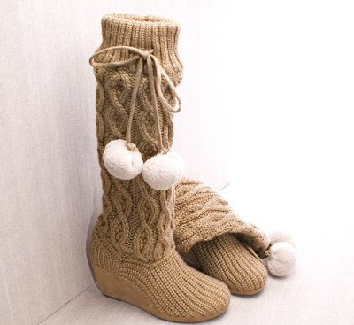 knitted boots