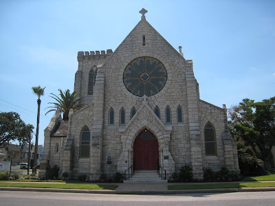 Episcopal Wedding Vows on Wedding Ceremony At The Gorgeous Grace Episcopal Church Which Is