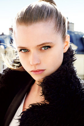 Abbey Lee Kershaw has a simple understated beauty and simplicity to her 