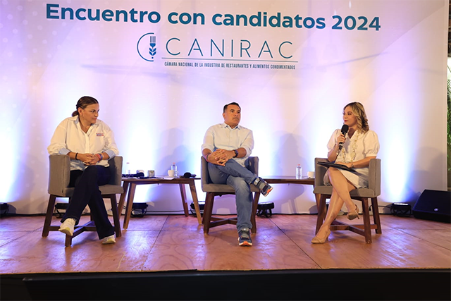 Los abanderados firmaron compromisos con Canirac para fortalecer la industria restaurantera