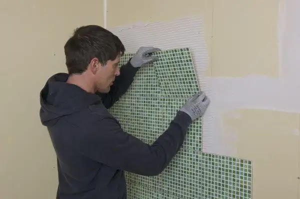 How and what to glue ceramic