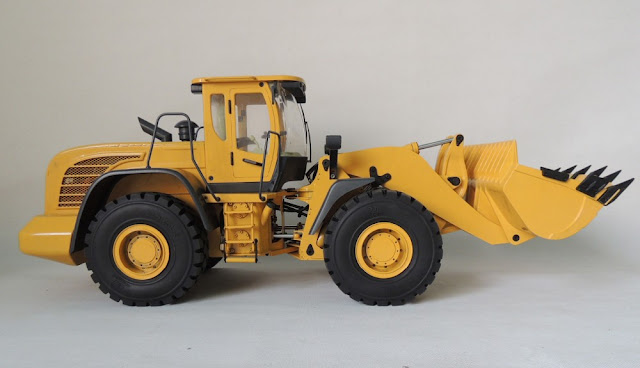  RC Hydraulic Wheel Loader 870K 1.14 Scale