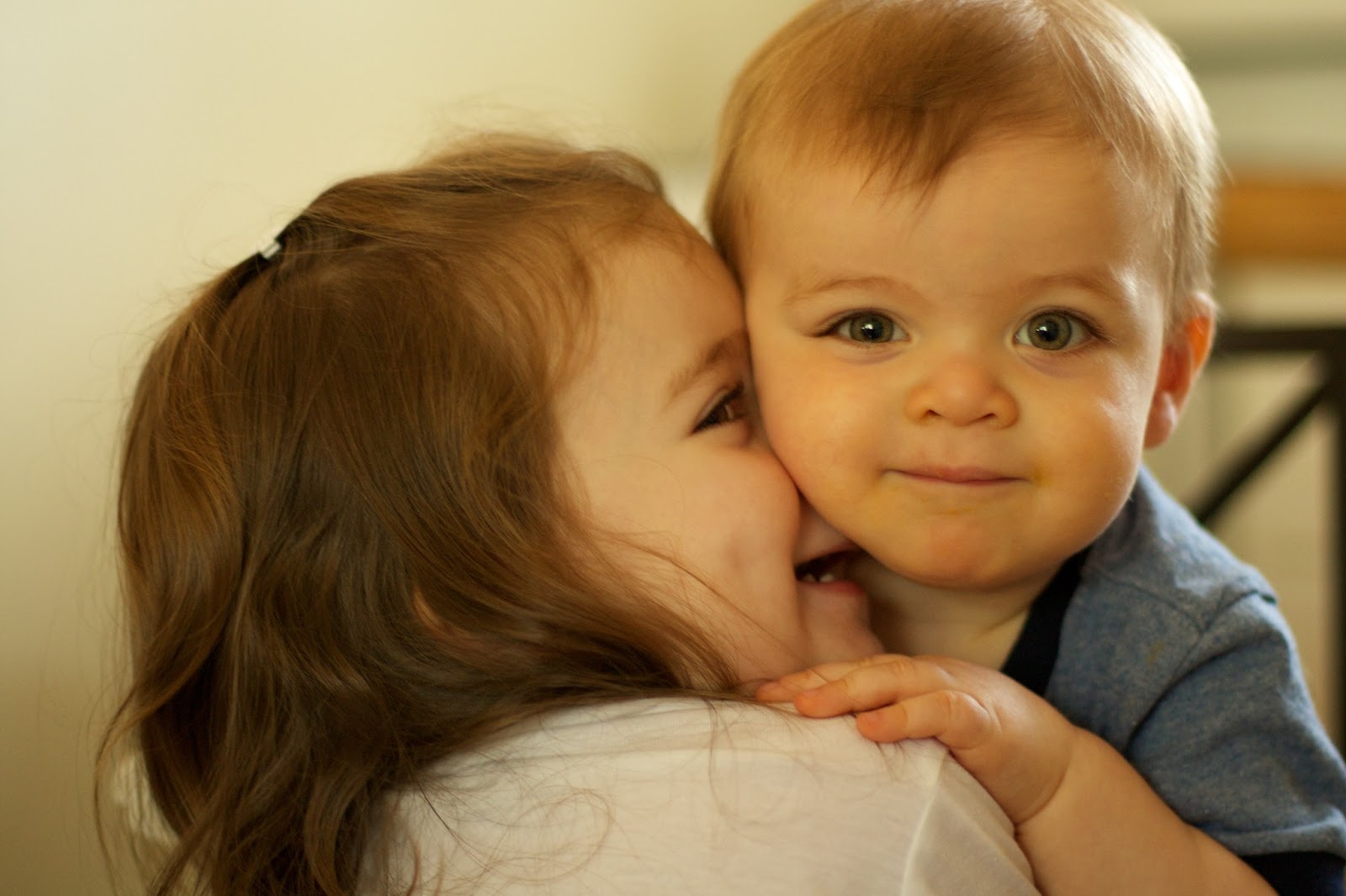 HD Wallpapers  Fine baby  couple  kissing high resolution hd 