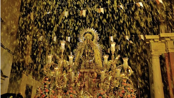 Horario e Itinerario Traslado de regreso de la Virgen del Carmen de Calatrava tras presidir el Pregón de Glorias hoy en Sevilla