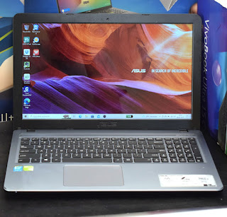 Laptop ASUS X540L Core i3 Broadwell NVIDIA 920M